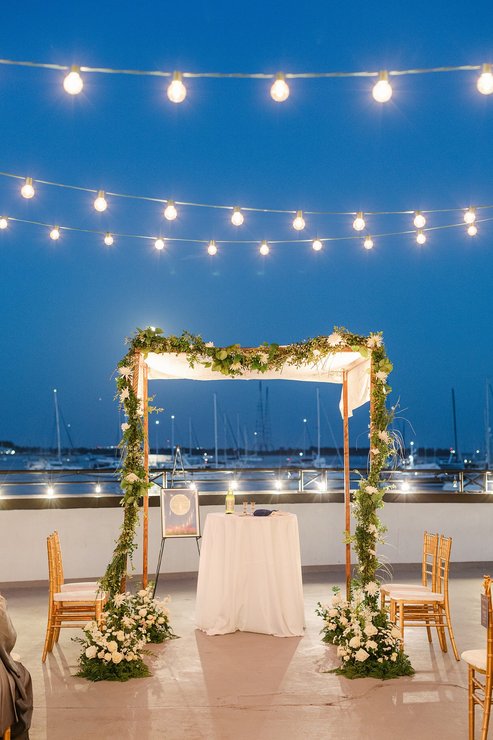 annapolis waterfront hotel chuppa jewish wedding