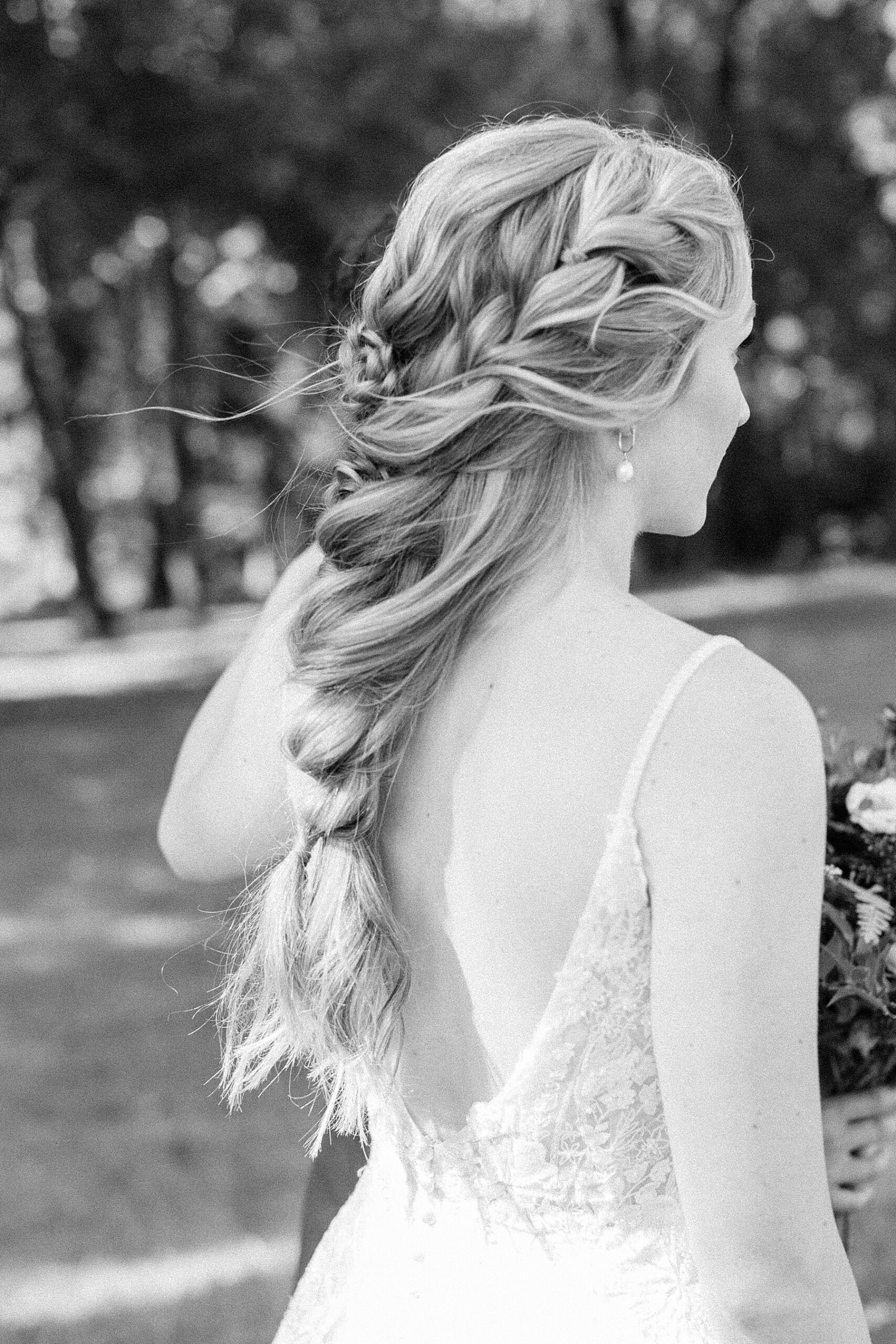 bridal hair loose braid