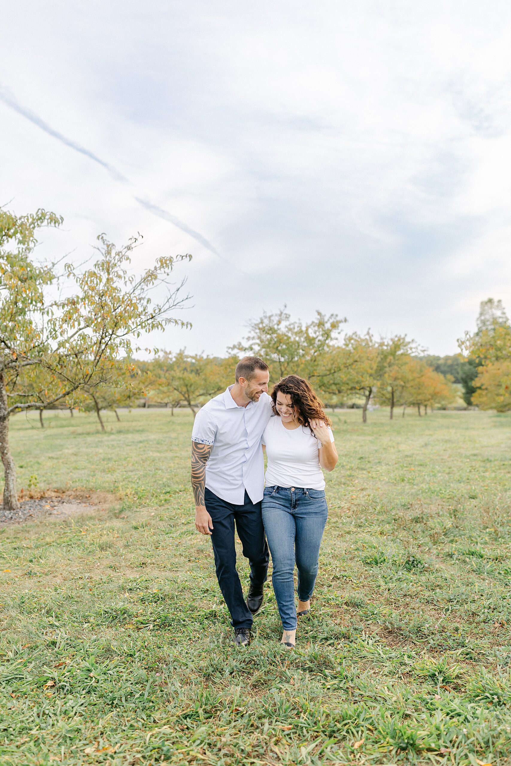 peach orchard engagement photos gettysburg pa