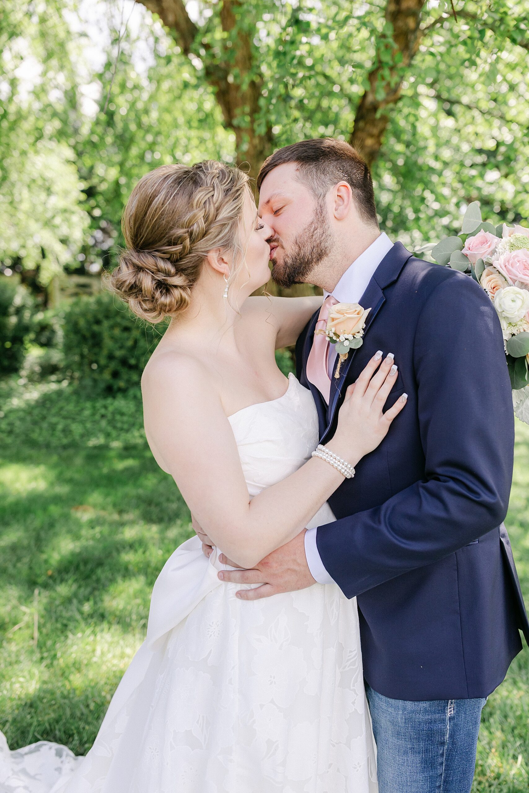 frederick md wedding photographer romantic fun 