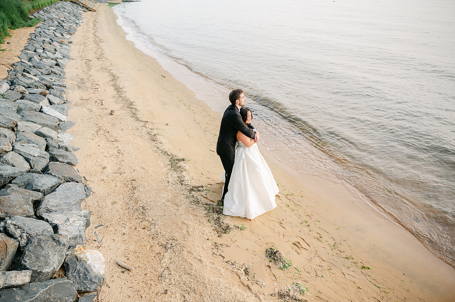 beach waterfront wedding photos bay bridge