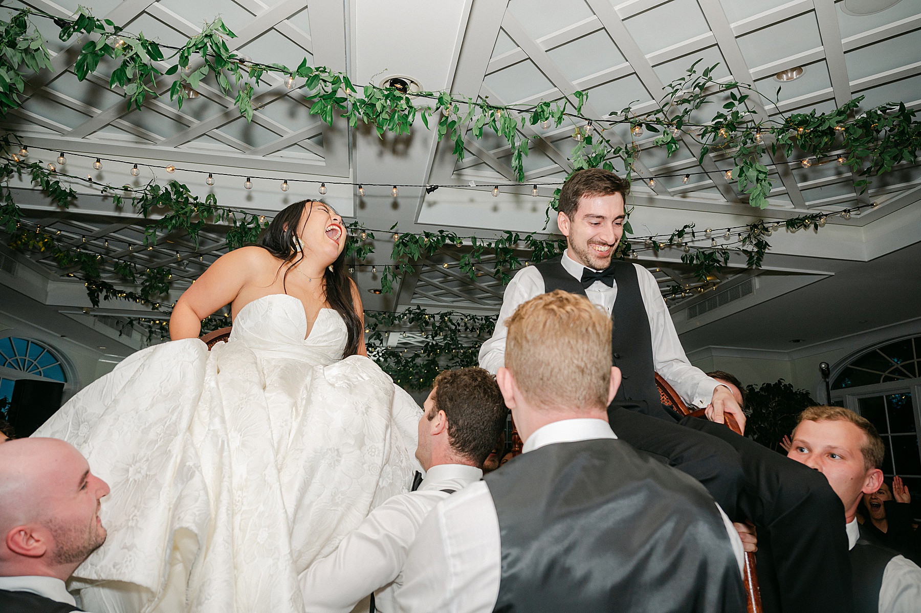 wedding hora dance