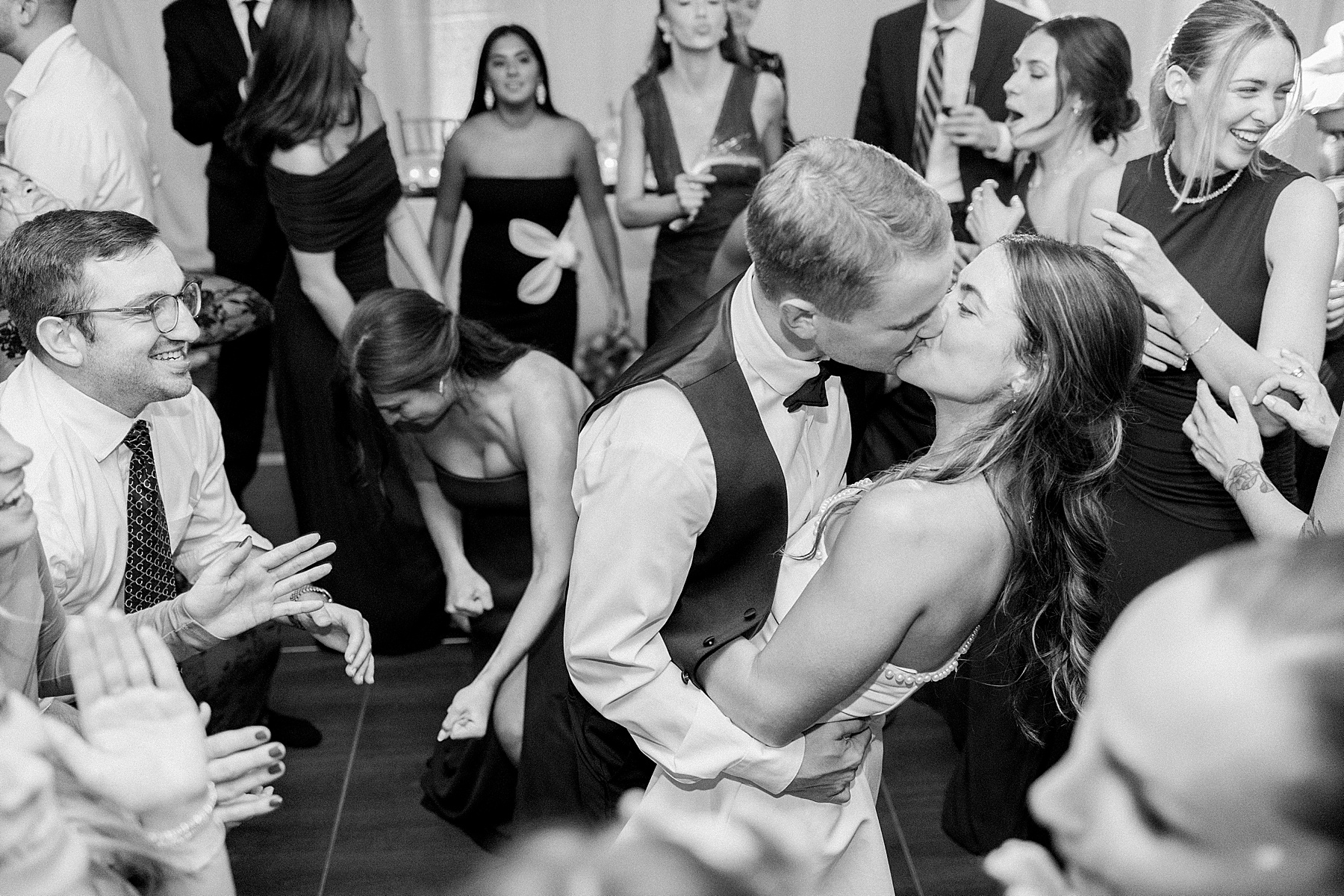 manor country club wedding reception rockville md