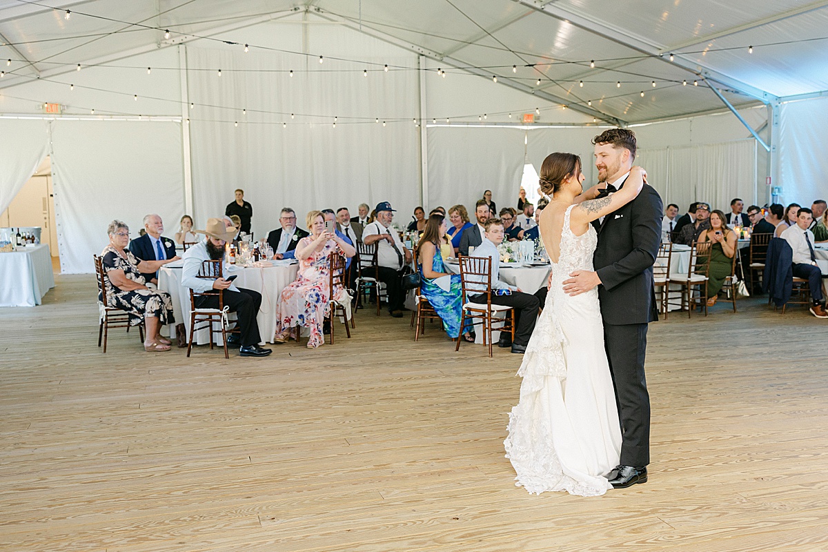 Bride and groom first dance Walker's Overlook Frederick Maryland — Brittany Thomas Photography
