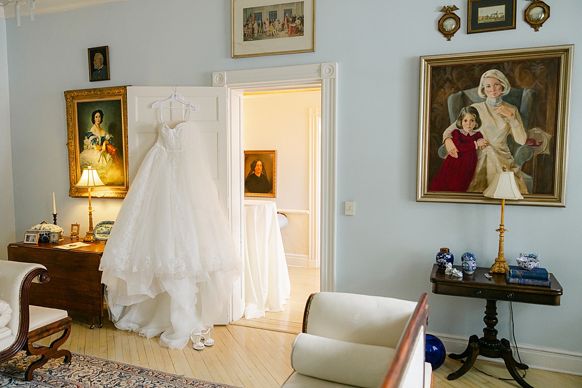 Bridal accessories and jewelry flat lay detail shot at Inn at the Historic Lane House Mercersburg Pennsylvania | Brittany Thomas Photography Maryland Wedding Photographer